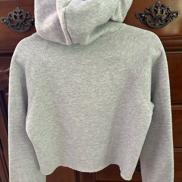 Kittenish Gray Hoodie Sweatshirt by Jessie James Decker. - Picture 5 of 7